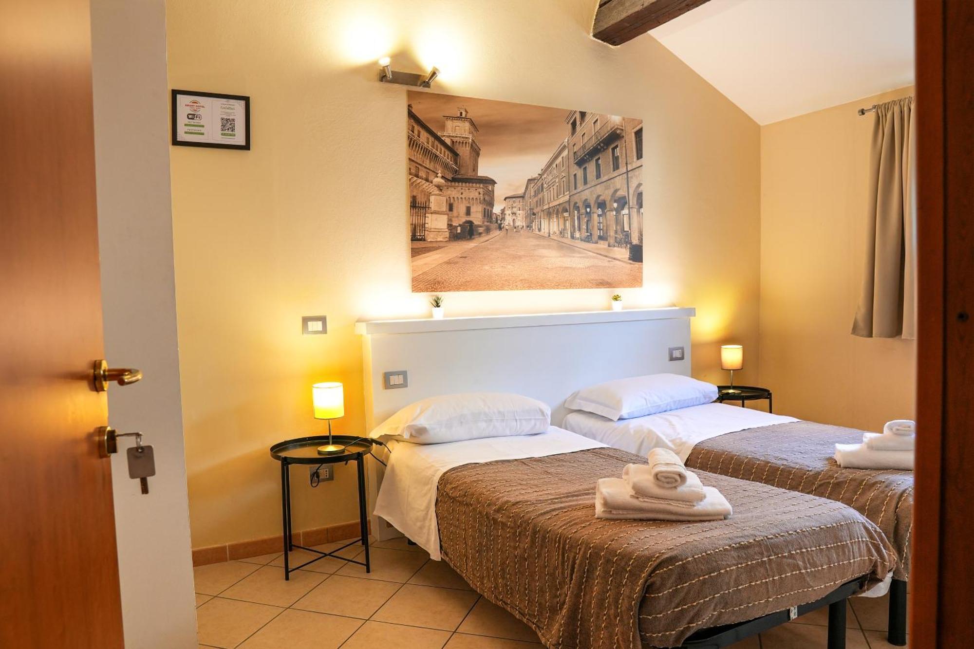 Smart Hotel Феррара Экстерьер фото