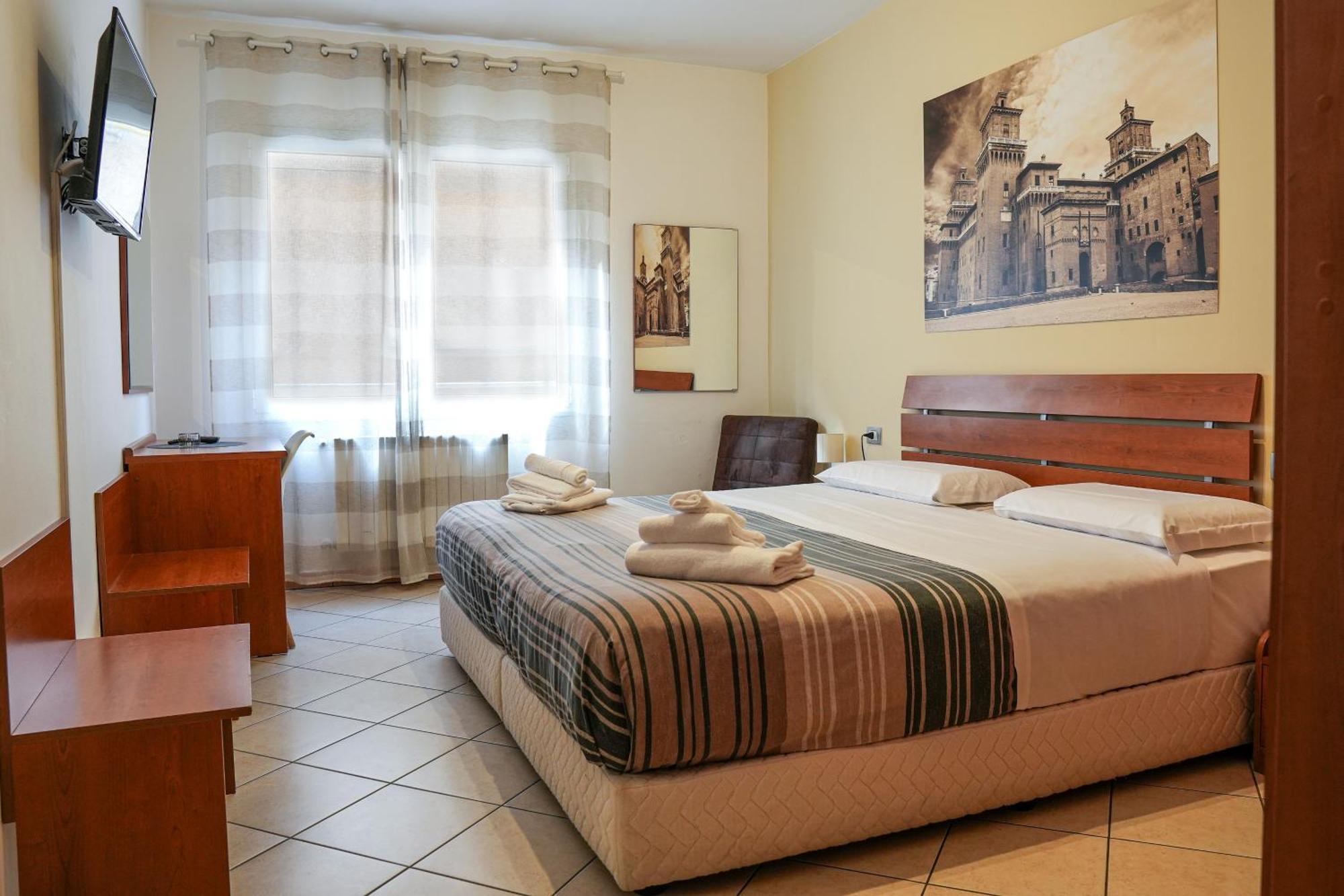 Smart Hotel Феррара Экстерьер фото