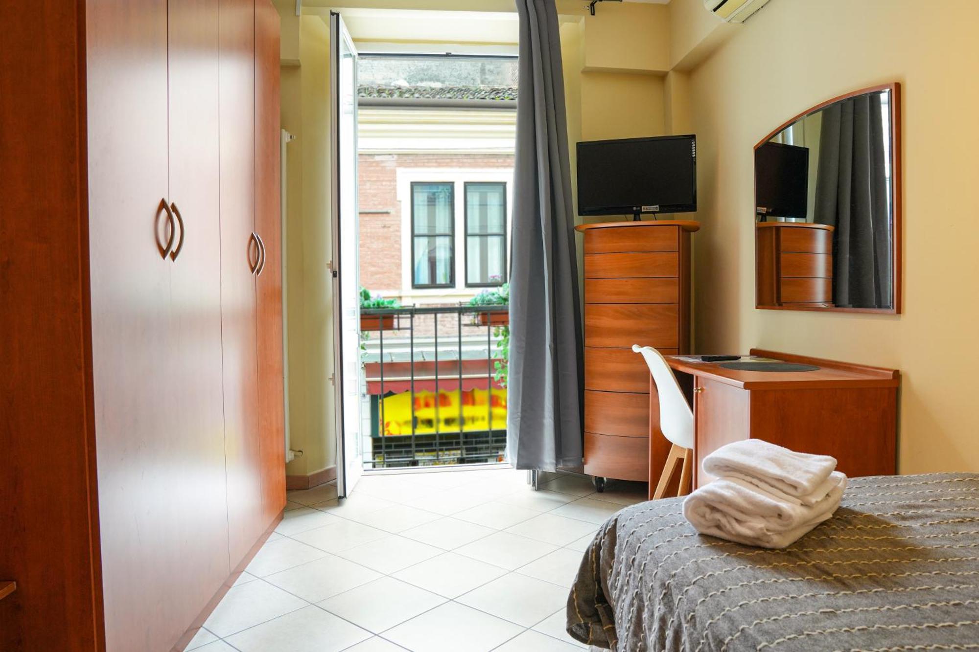 Smart Hotel Феррара Экстерьер фото